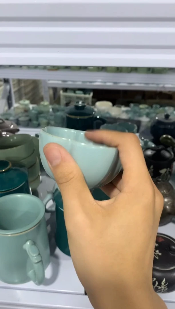 茶具茶壶、盖碗、主人杯、客杯（轻轻微瑕介意勿拍）