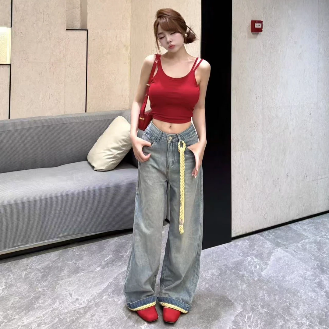 思思家【红色斩女穿搭】夏季大露背胸垫上衣/四季款浅色牛仔直筒裤