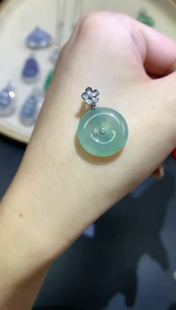 翡翠18K金镶嵌吊坠(不含链)吊坠A44|