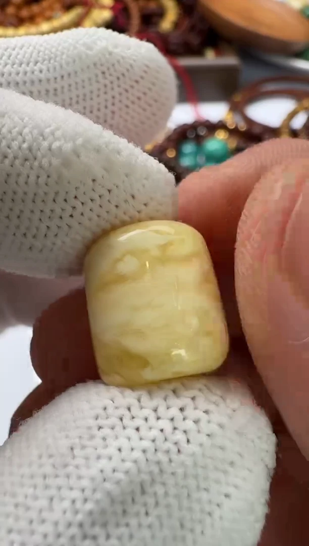 【闪购商品】蜜蜡裸石未镶嵌蜜蜡老型