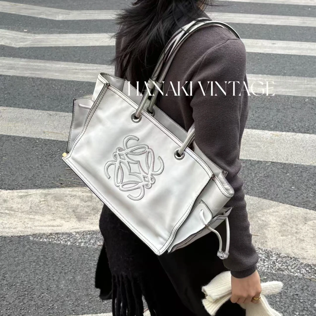 95新 LOEWE/罗意威 花绮中古/Loewe白色双面托特