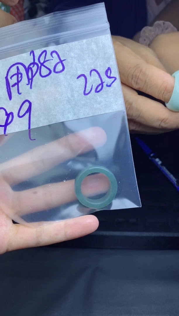 未镶嵌定制翡翠用****7毛货抛光 ，拍一发一