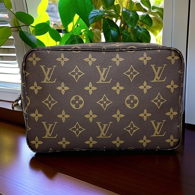 修复品LouisVuitton/路易威登中古23洗漱袋手拿款式/24h鉴赏/奢选