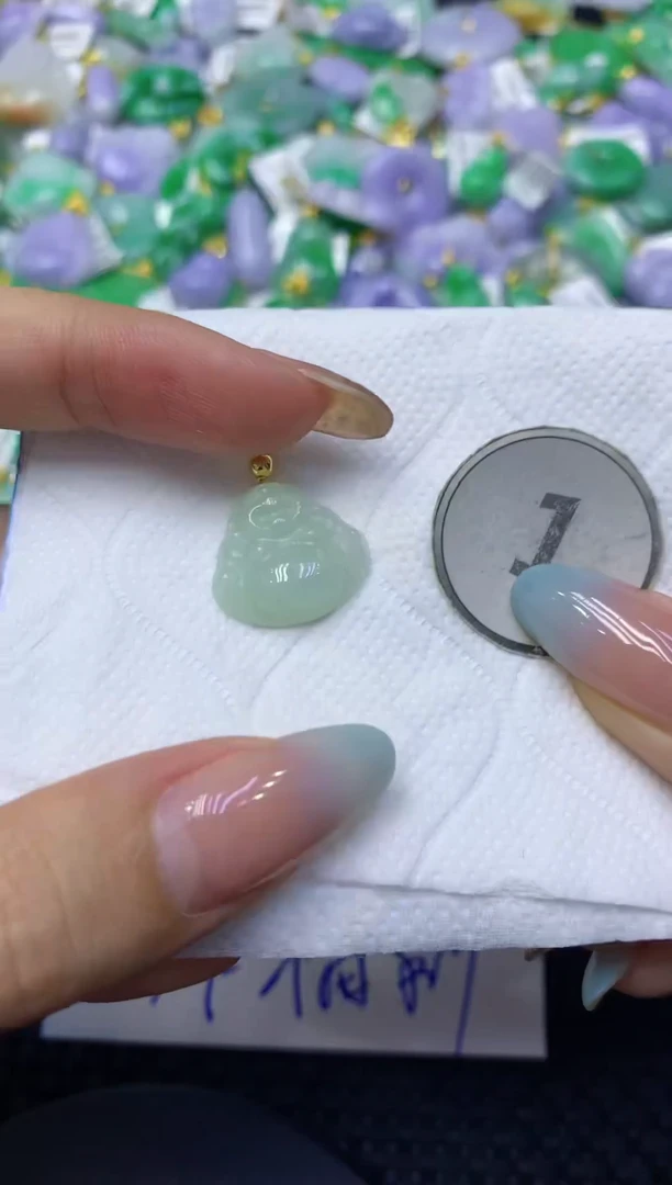 颈饰未镶嵌翡翠天然缅甸翡翠A货