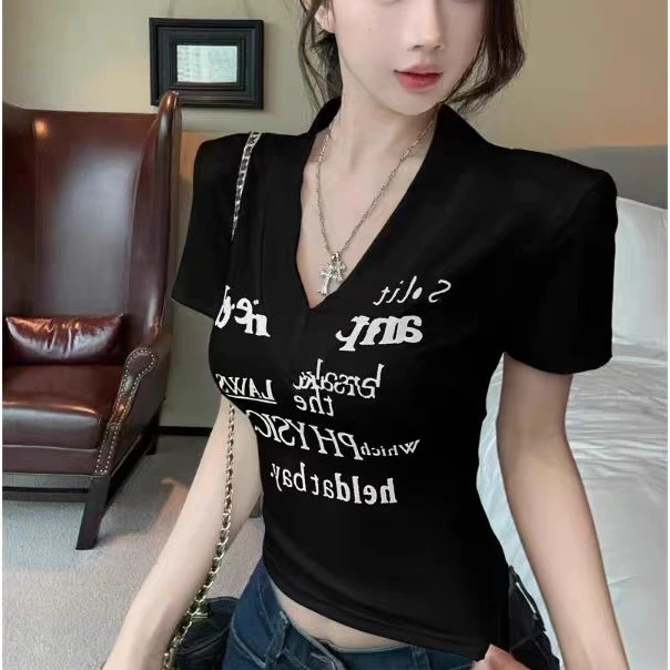 2128V领美式辣妹修身上衣