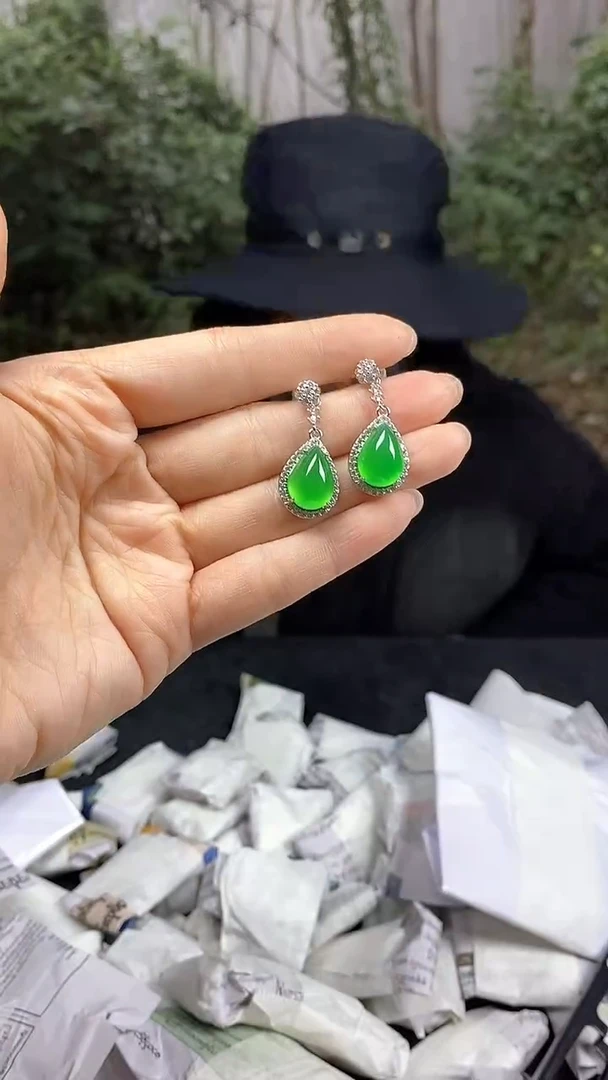 满色吊坠 所见即所得！！