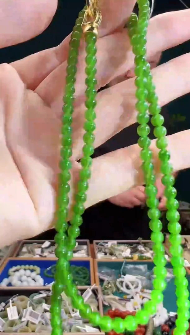 颈饰未镶嵌和田玉多样性发货 拍一单发一个