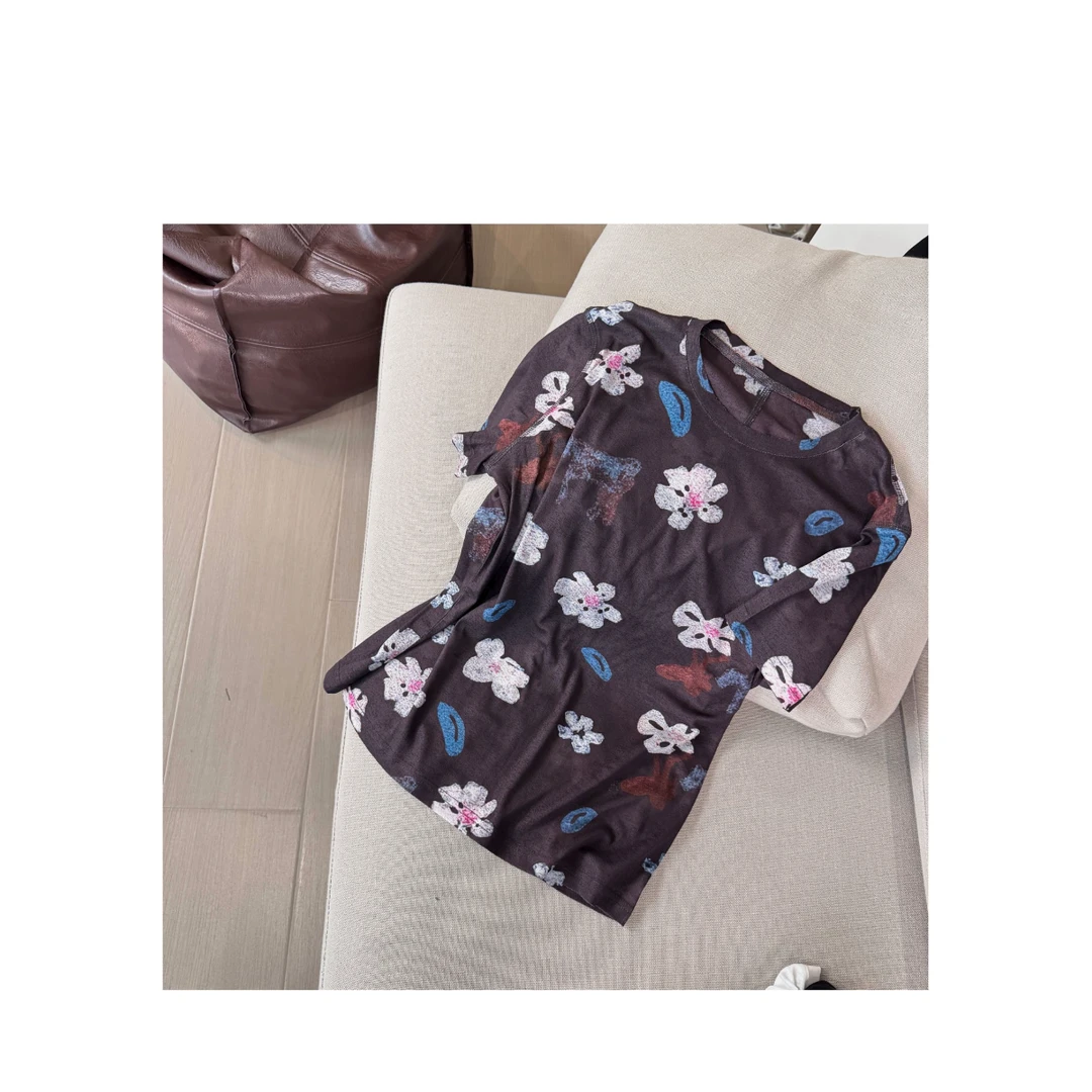 自留的花花显瘦小衫