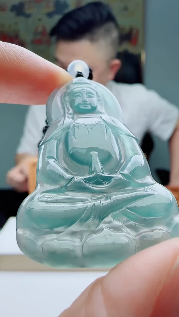 颈饰未镶嵌翡翠多样性发其一