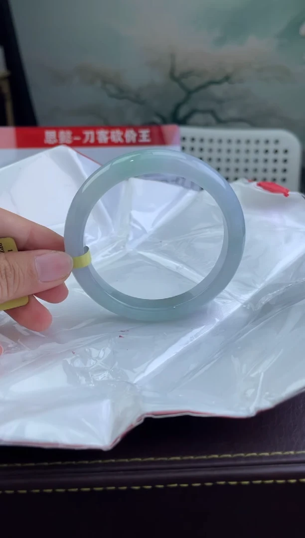 翡翠手镯未镶嵌13翡翠手镯
