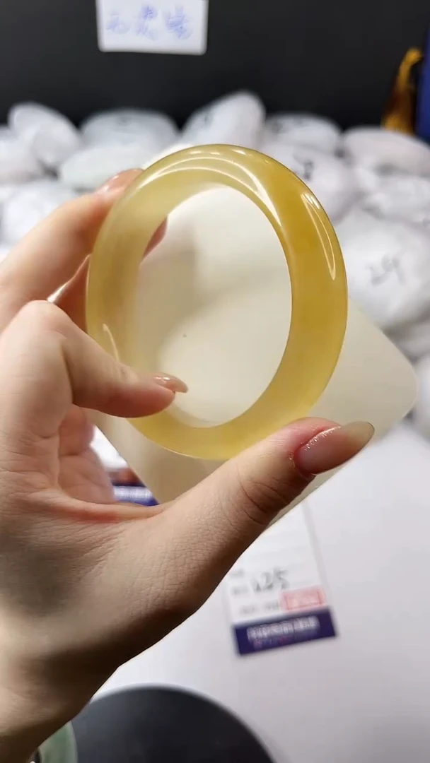 未镶嵌手镯石英质玉多样性发货V25