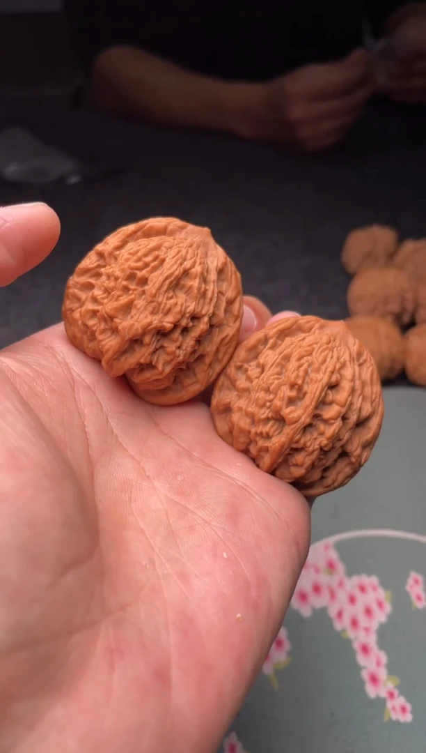 把件文玩核桃a182   麦虎    41尺