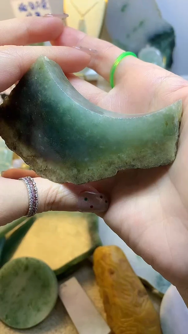 未镶嵌挂件翡翠缅甸A货翡翠,没有运费险,有纹有裂