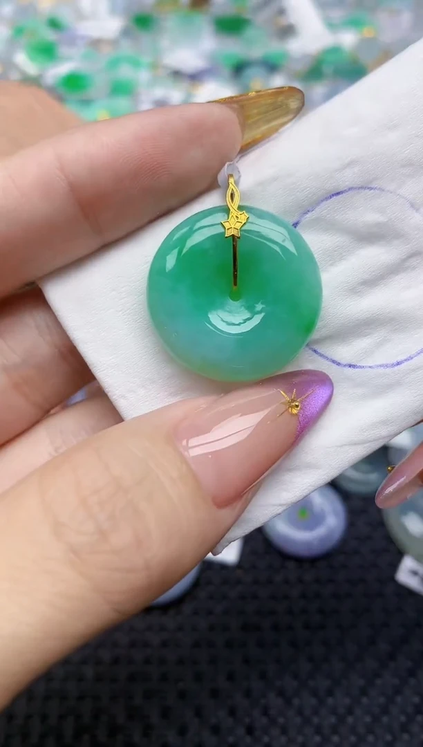 翡翠18K金镶嵌颈饰374   天然翡翠A货