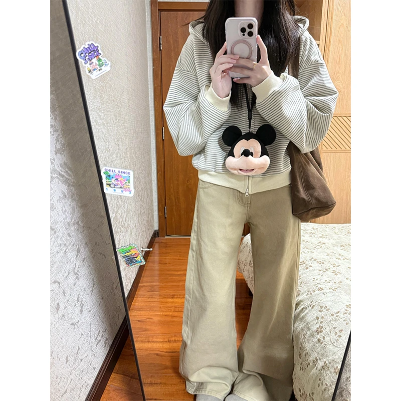 韩系腊肠小狗绣花条纹拉链短款加厚外套女秋冬气质时尚连帽卫衣女