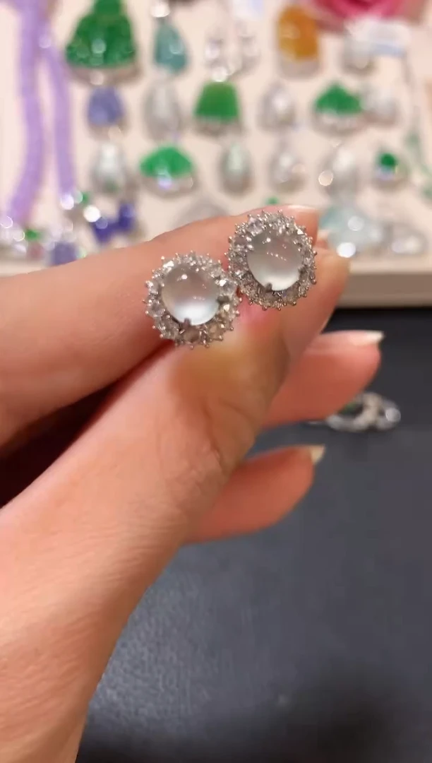 18K金镶嵌翡翠耳饰z103