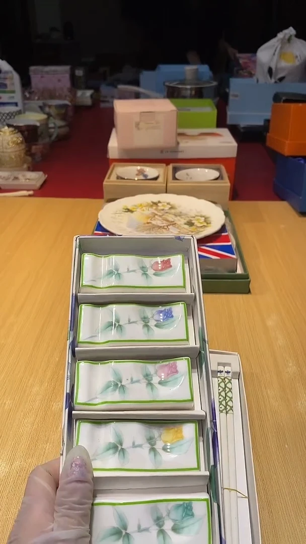 瓷片生活的本意是开心啊@@1