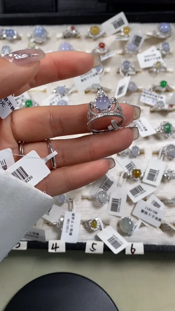 【闪购商品】翡翠戒指银S925镶嵌9566