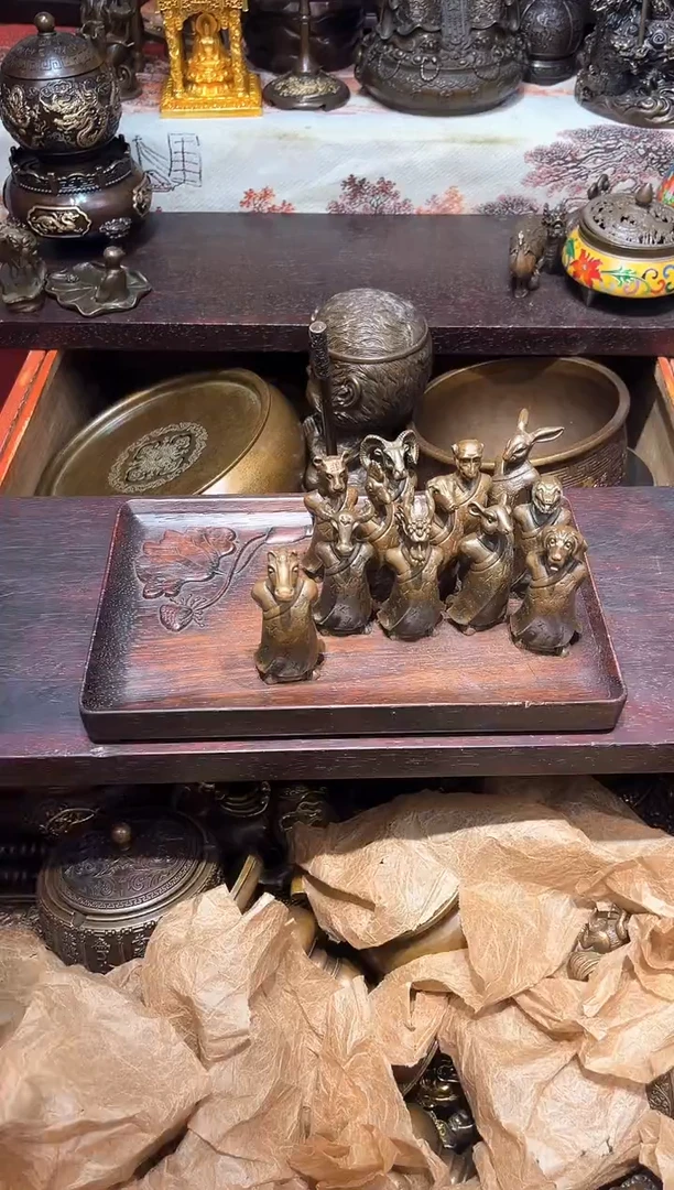 A瑞瑞古铜高端精品64