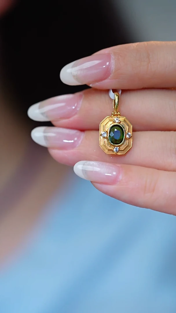 石榴石（沙弗莱）吊坠不含链18K金镶嵌多样性发1ct@@U0257