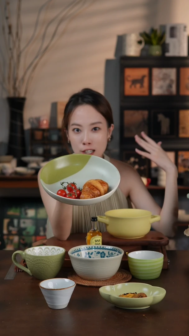 陶瓷北欧风绿色三拼设计8.5深盘菜盘 微瑕 凑满20发货