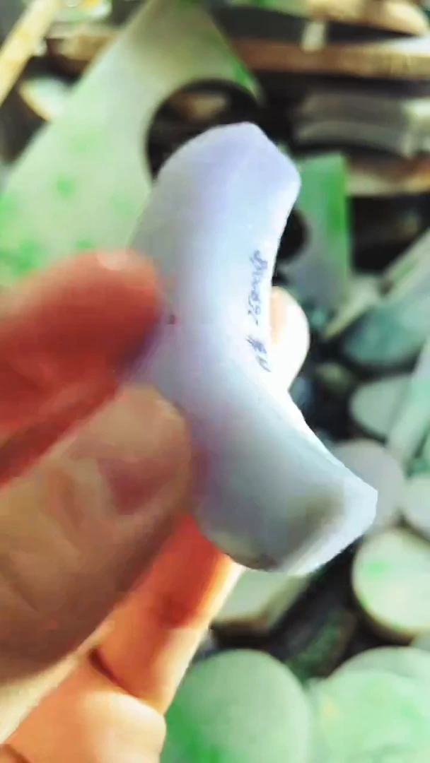 裸石翡翠天然货翡翠板料