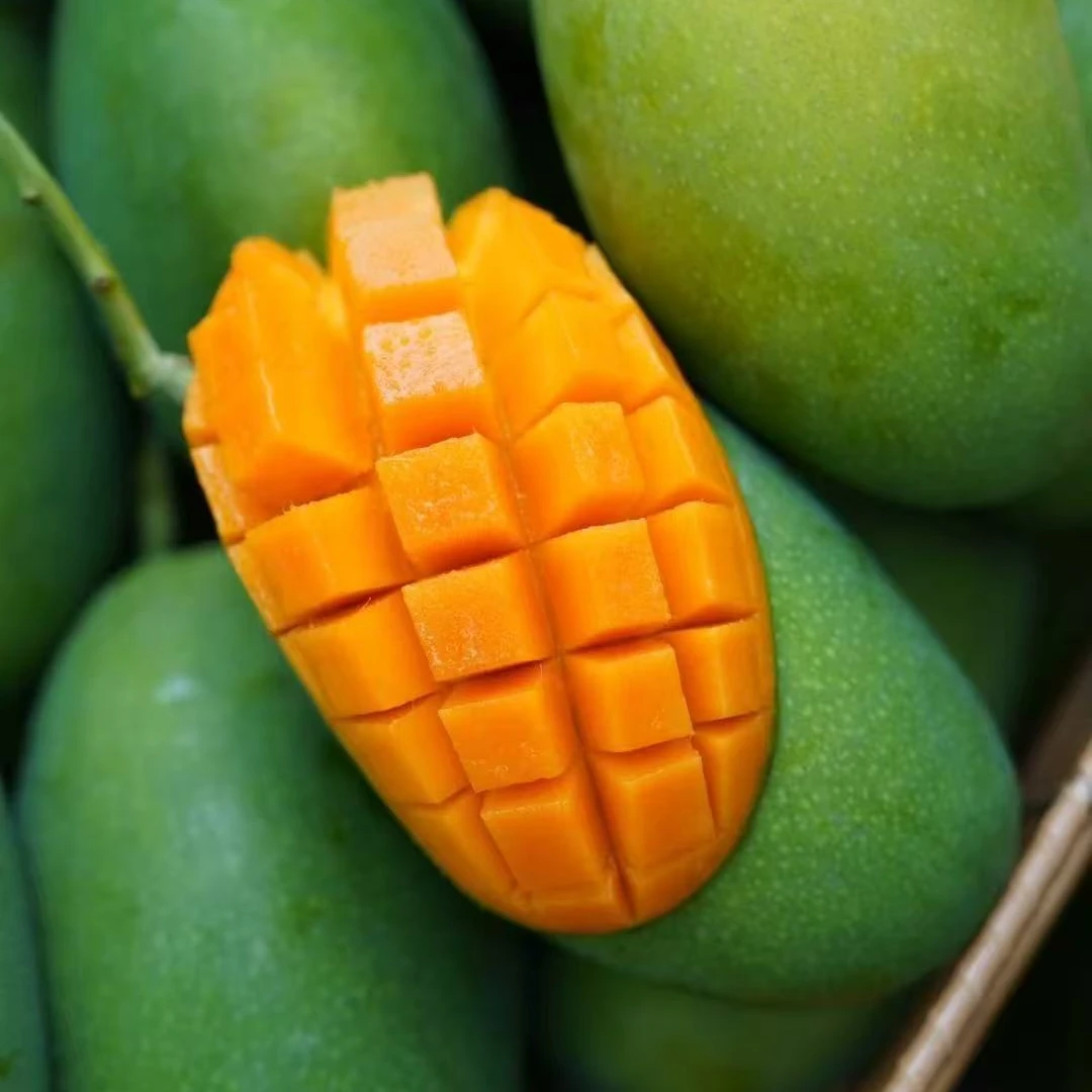 椰香芒  香甜多汁  净重3.2斤【放黄至有手感食用口感超赞】