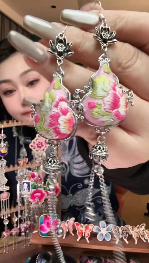 刺绣纯手工民族风刺绣耳环