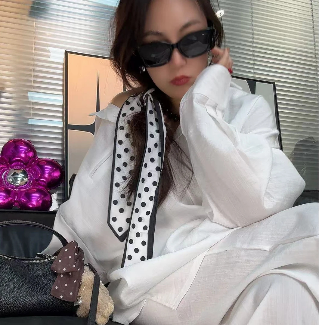 《赵小姐推荐》极简麻套装