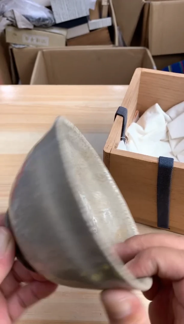 默认微瑕，no退no换，介意勿拍