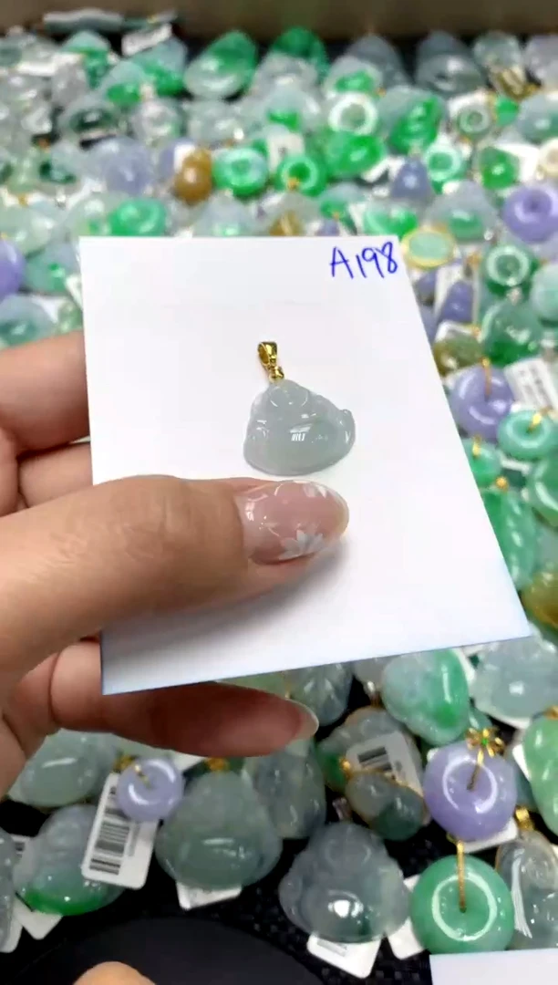 【闪购商品】翡翠颈饰合金111111111111111111