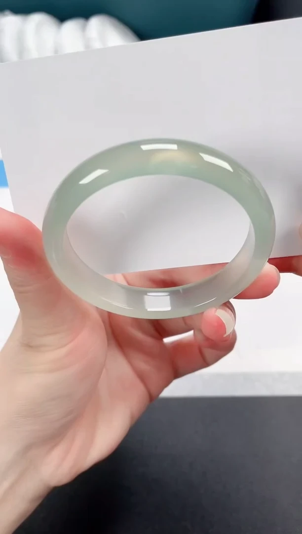 石英质玉手镯未镶嵌81-55