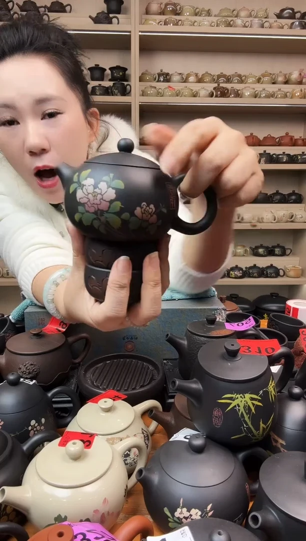 壶彩填西施+2线雕杯  421