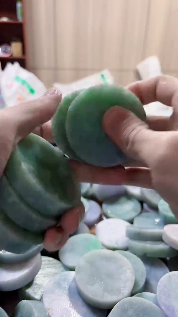 翡翠裸石缅甸翡翠A货文7168