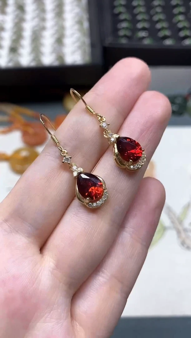 耳坠天然锆石合金多样性发货拍一发一