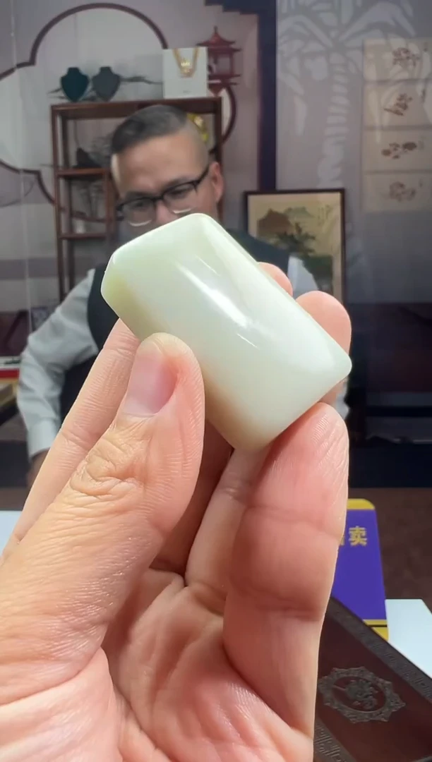 定制和田玉XM吊坠WD-31