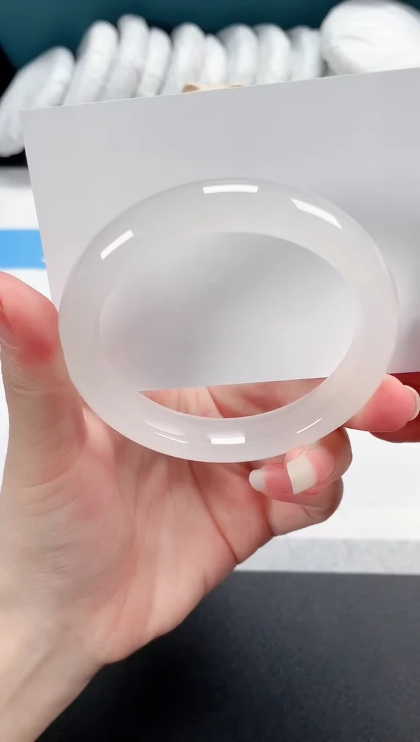 石英质玉手镯未镶嵌18-58