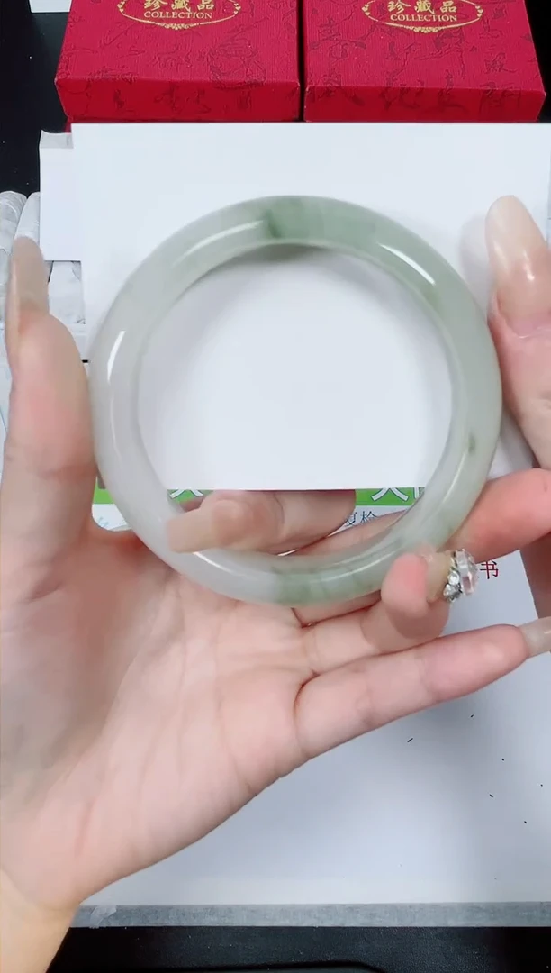 【闪购商品】石英质玉手镯未镶嵌K315-60.8