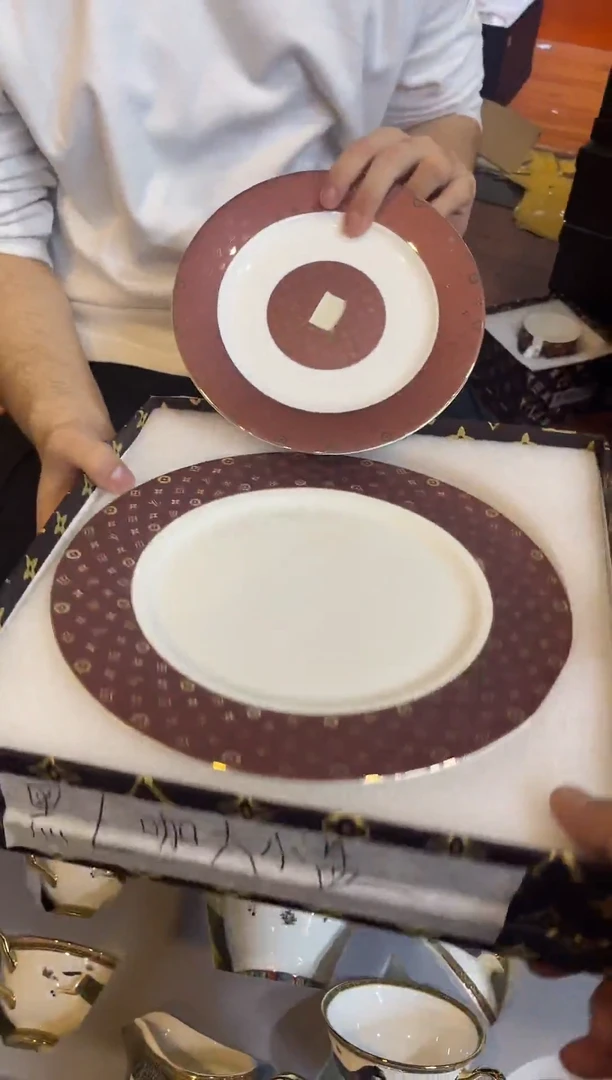 杯鸿辉家品牌瓷器，京东包邮！