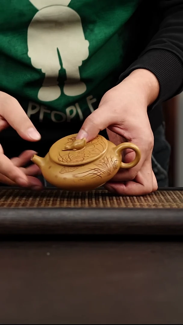 茶壶紫砂宜兴心悦紫砂   黄金段 如露