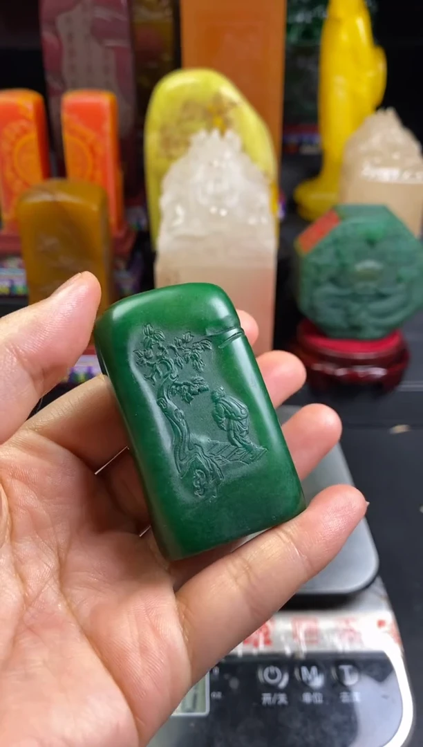 寿山石印石雅安绿薄意随形章 寿
