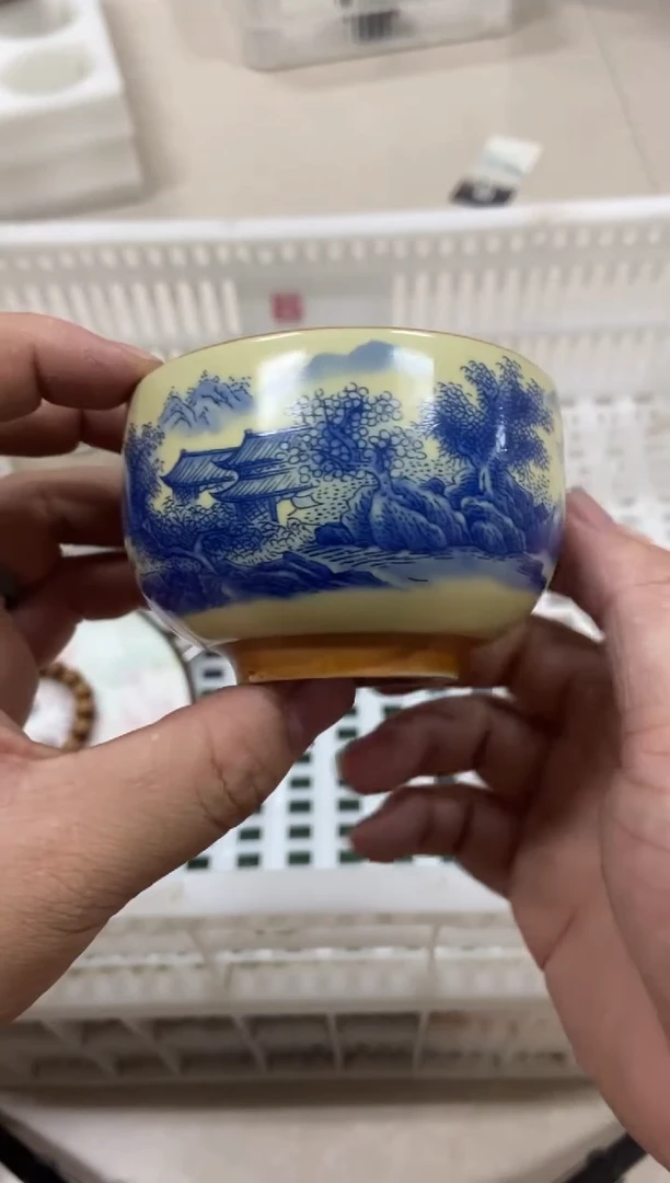 杯无运费险有瑕疵的摄影的产品有使用过的痕迹有点脏介意勿拍