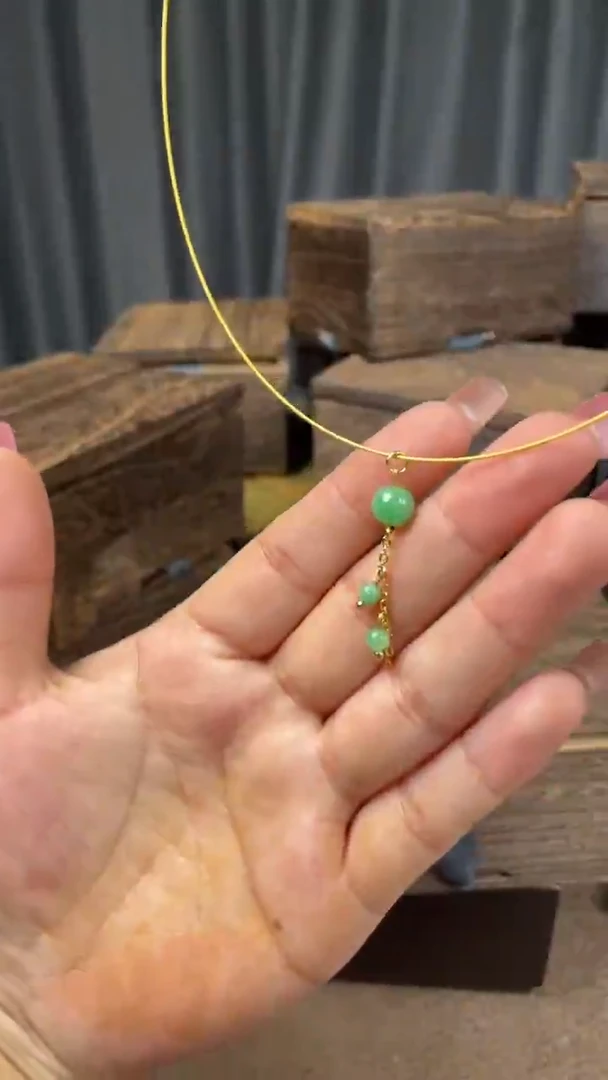 颈饰未镶嵌翡翠陈**°项链