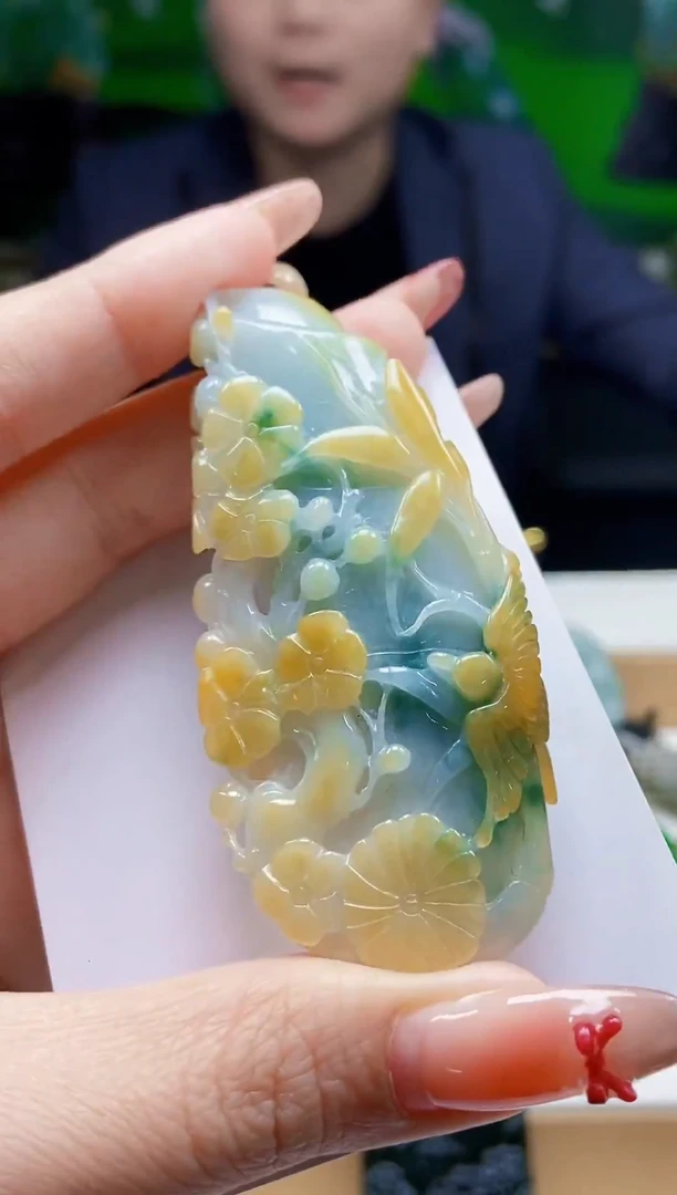 颈饰未镶嵌翡翠翡翠A货