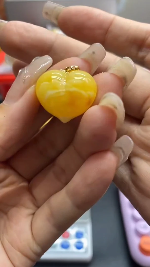 18K金镶嵌琥珀珠宝奇石2378