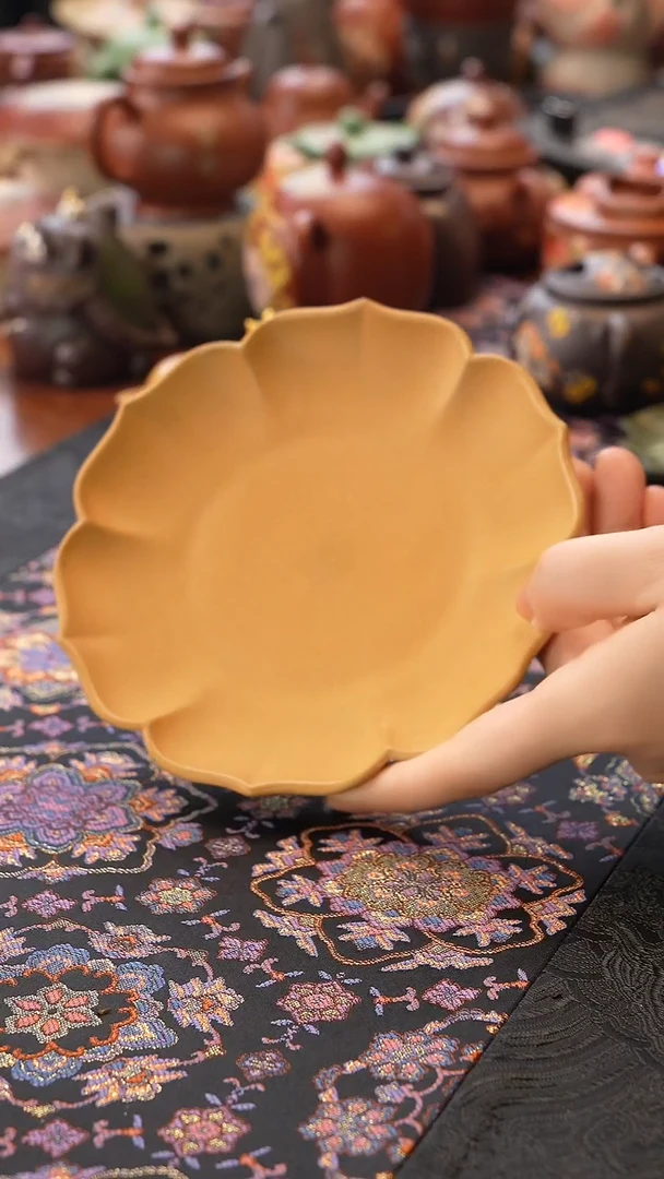 茶壶紫砂段泥花瓣盘