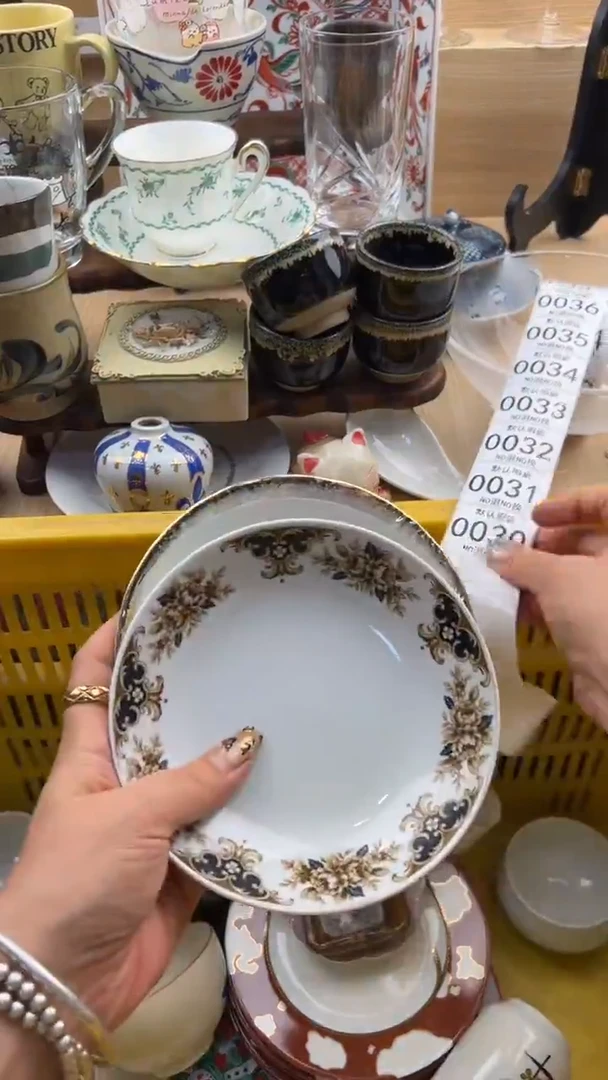 030默认微瑕，满20元包邮