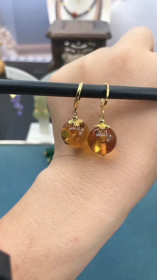 14K金镶嵌琥珀耳饰14mm花珀耳包