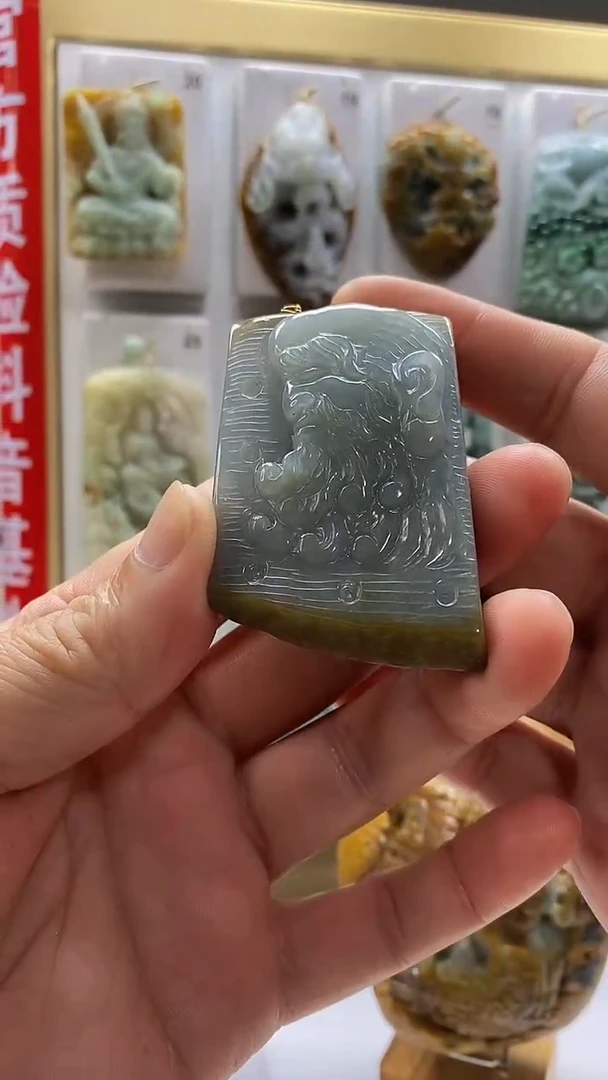 翡翠未镶嵌颈饰翡翠A货2025/8/4