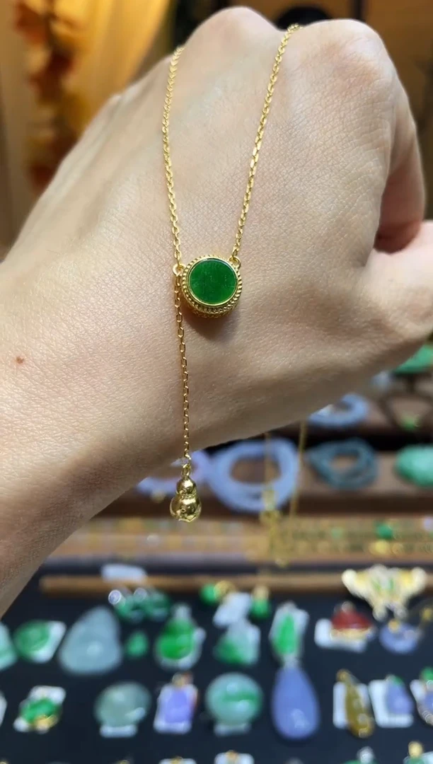 颈饰未镶嵌翡翠假一赔三